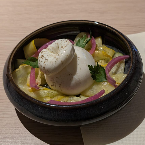 Burrata truffée et son duo de courgettes - Entrée réalisée par le chef du Restaurant l'Empreinte