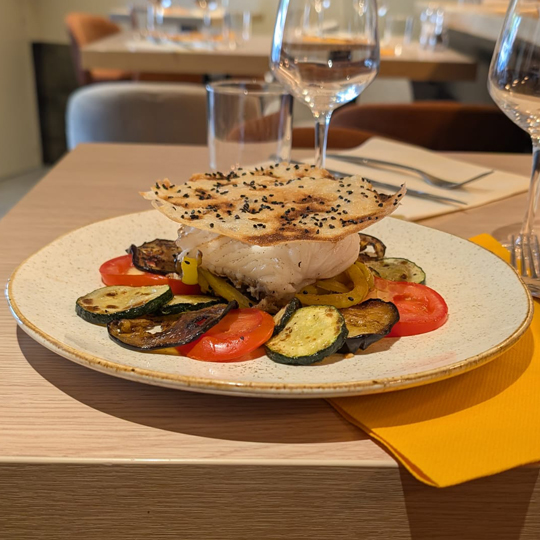 Filet de lingue et sa ratatouille - plat réalisé par le chef du Restaurant l'Empreinte